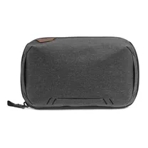 peak-design-tech-pouch-v2-charcoal.jpg