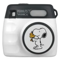 yashica-x-peanuts-mini-compact-camera-snoop.webp