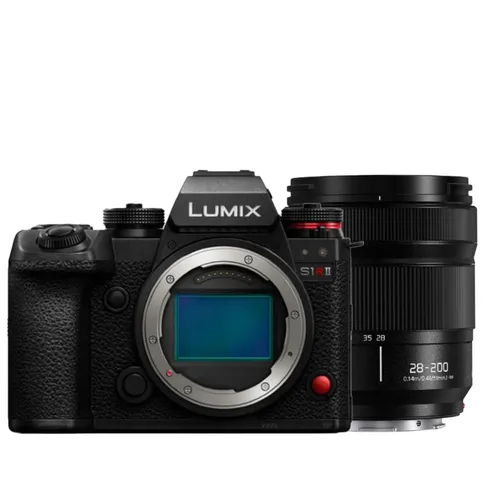 Panasonic-Lumix-DC-S1R-mark-II-Lumix-S-28-200mm-F4-7.1-MACRO-.jpg
