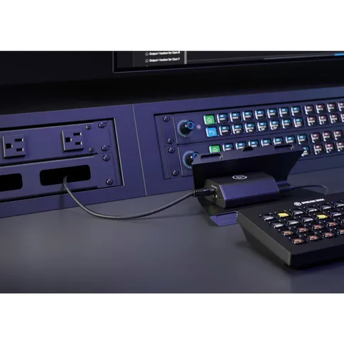 Elgato-Stream-Deck-Network-Dock_6.jpg