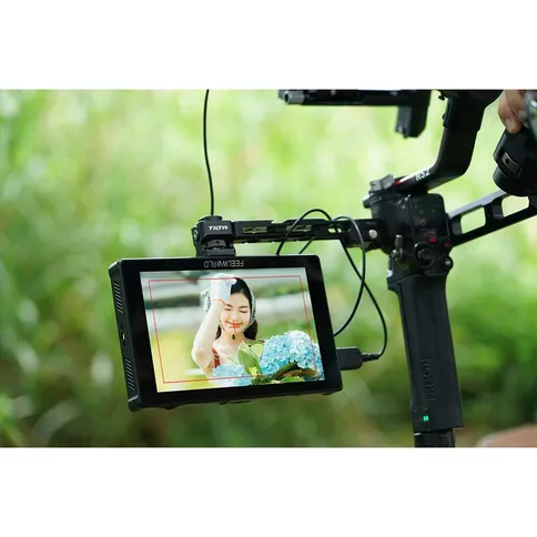 Feelworld-F7-Plus-HDMI-monitor_10.jpg