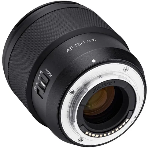 Samyang-AF-75mm-F1.8_5.jpg