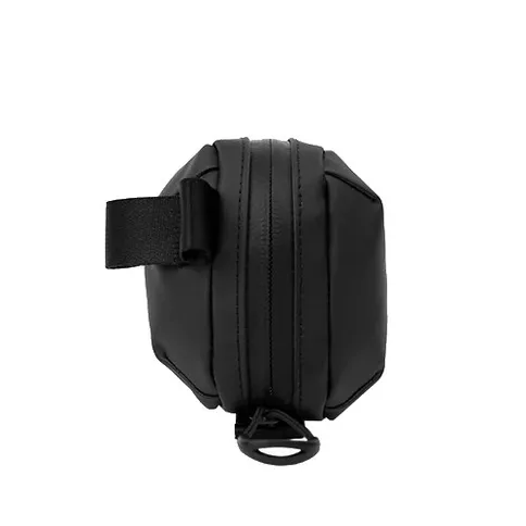 WANDRD-Tech-Bag-Small_3.jpg