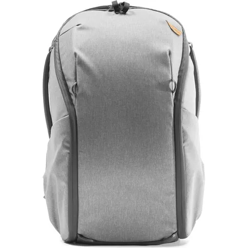 Peak_Design_Everyday_backpack_zip_20L_v2_ash_02.jpg