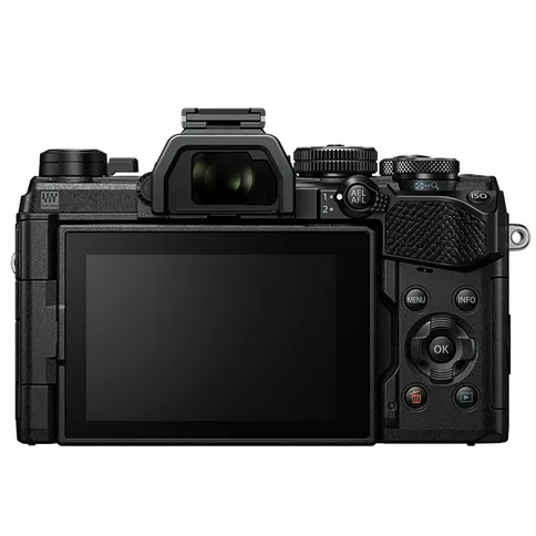 E-M5_Mark_III_body_zwart_2.jpg