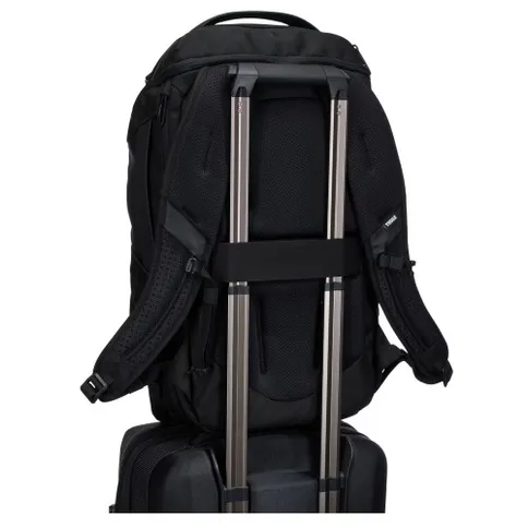 thule-accent-backpack-28L-zwart-7.jpg