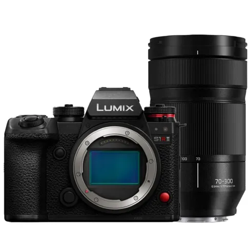 Panasonic-Lumix-DC-S1R-mark-II-Lumix-S-70-300mm-F4.5-5.6-Macro-OIS.jpg
