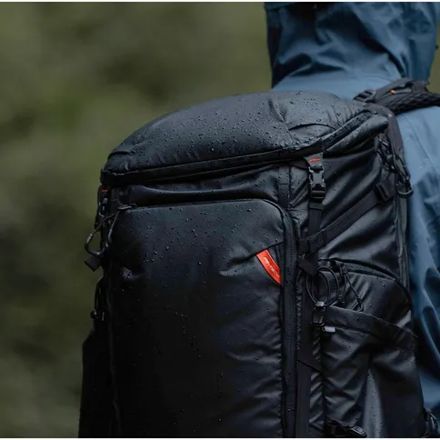 PGYTECH-OnePro-Flex-Backpack-30L-Camera-Insert-M_4.jpg