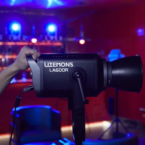 Godox-Litemons-LA600R-RGB-LED-Video-Light-with-Carry-bag-black_8.jpg