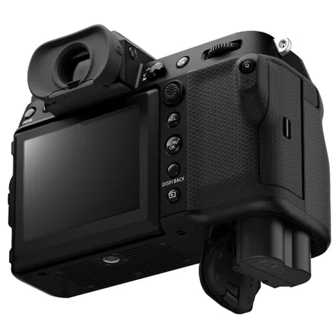 Fujifilm_GFX100SII_onderkant_open.jpg