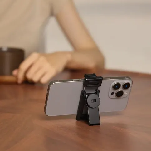 Ulanzi-TT23-Auto-Tracking-Selfie-Stick-Statief_6.jpg