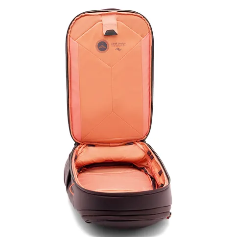 Travel_Backpack_30L_Eclipse_4.jpg
