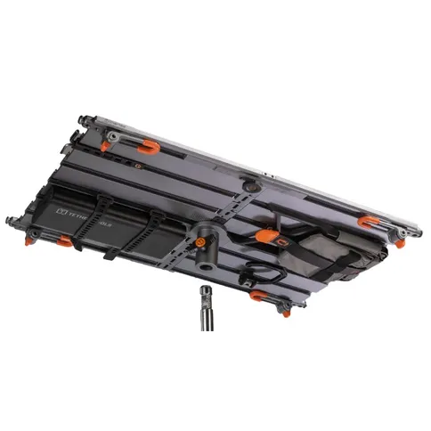 5_tether_tools_workstationlegs.jpg