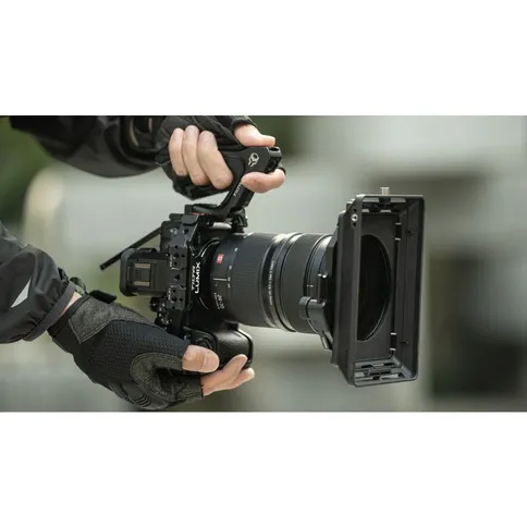 Tilta-Full-Camera-Cage-for-Panasonic-S5-II-IIX-zwart_5.jpg