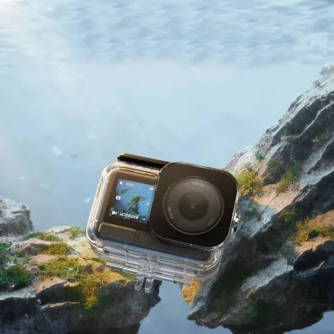 2_Telesin_waterproofcase_action6.jpg