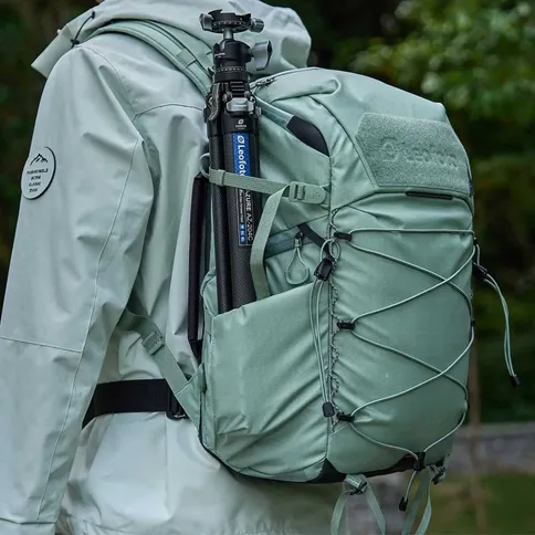 Leofoto-Outdoor-series-25L-backpack-bag-incl-large-insert-green_7.jpg