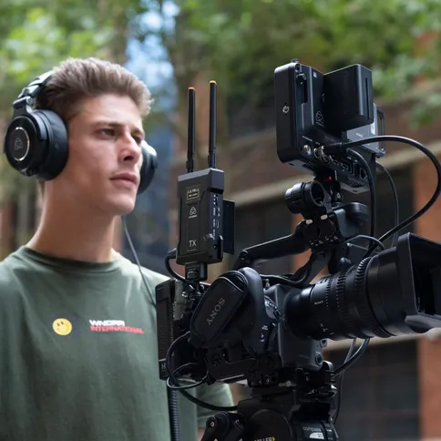Atomos-TX-RX-4KHD-Wireless-Video-Monitoring_6.jpg