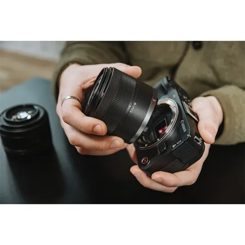 canon-eos-r50v-10.jpg