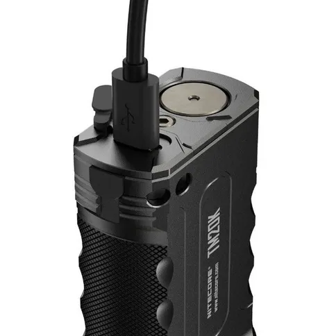 Nitecore-TM20K_5.jpg