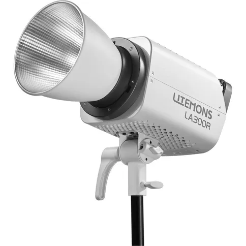 Godox-Litemons-LA300R-RGB-LED-Video-Light-Kit-3-Light-Kit-wit_2.jpg