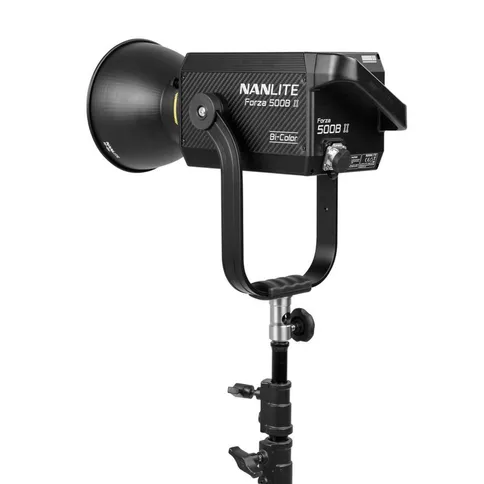 Nanlite-Forza-500B-II-bi-color-LED-lamp_6.jpg