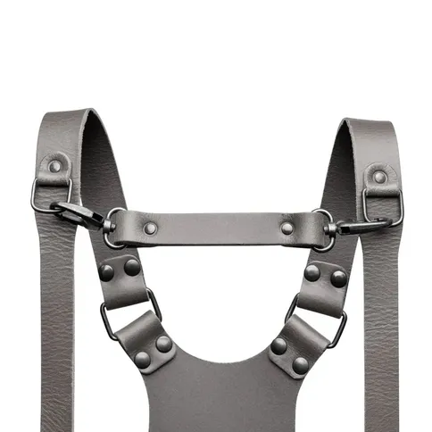 The-Hantler-Chest-strap-Stone-Gray-Brass-22cm_2.jpg