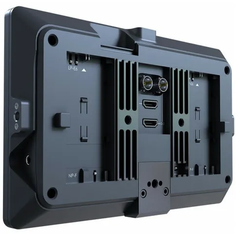 smallhd_702_oledmonitor_3.jpg