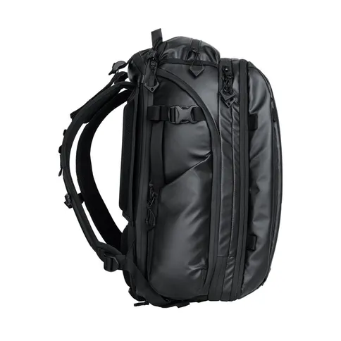 WANDRD-Transit-45L-Travel-Backpack-Black-Essential-Bundel_3.jpg