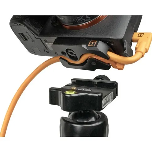 Tether-Tools-TetherGuard-LeverLock-kabelset-USB-C-recht-naar-USB-C-haaks-9-4m_3.jpg