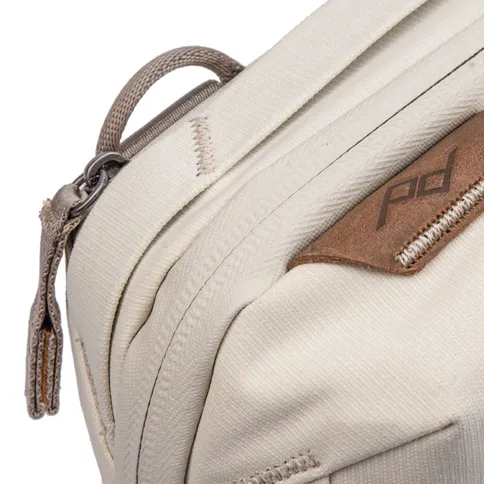 peakdesign_techpouch_bone2.jpg