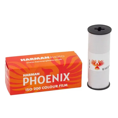 Harman-Photo-PHOENIX-200-Colour-Film-120_1.jpg