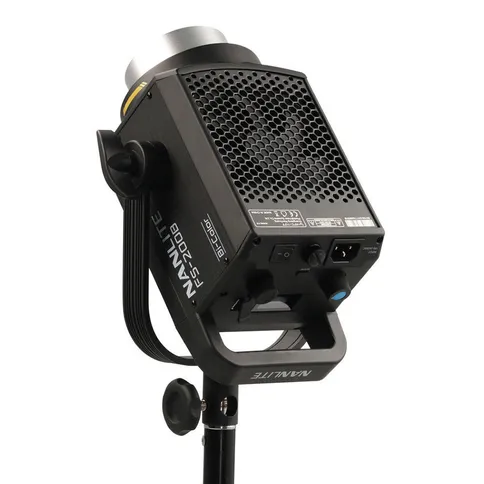 nanlite-fs-200b-7.jpg