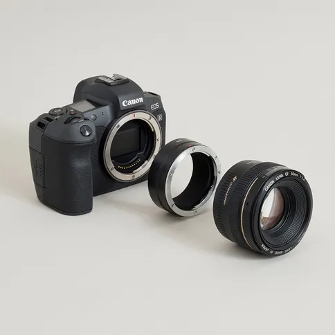 Urth-lens-mount-adapter-5.jpg