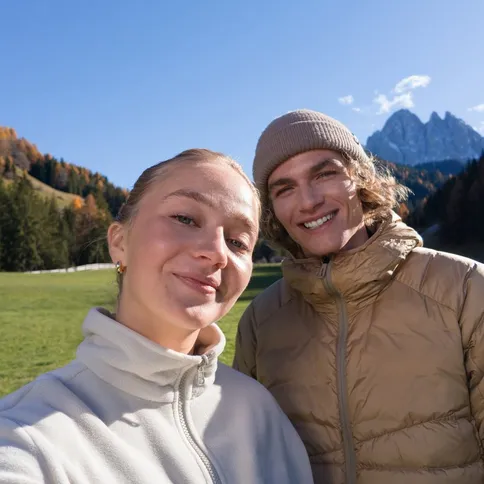 DJI_Osmo_Pocket_4_Shot-on_Hiking_01.jpg