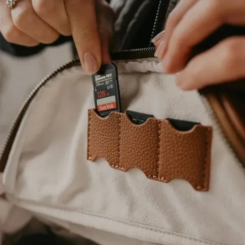 loulex-fanny-pack-brown_7_.webp