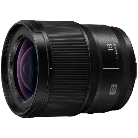 panasonic-lumix-s-18mm_1.jpg
