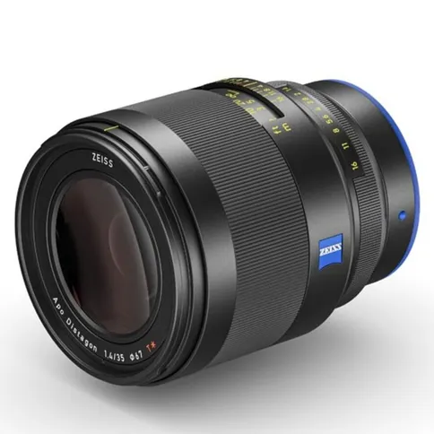 zeiss-otus-ml-35mm-f1-4-sony-e-mount-3.jpg