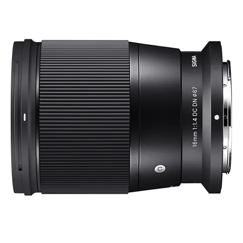 Sigma_16mm_f1.4_2.jpg