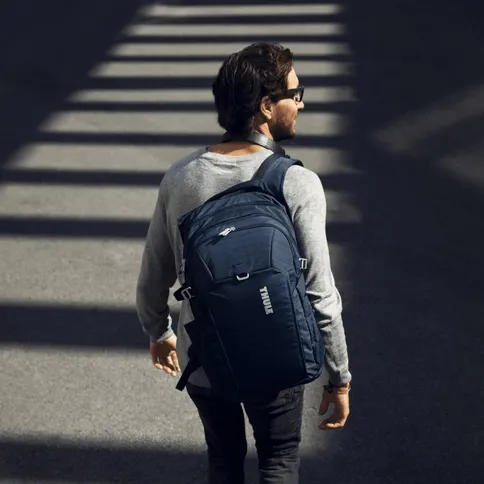 Thule-Construct-Backpack-28L-Carbon-Blue_4.jpg