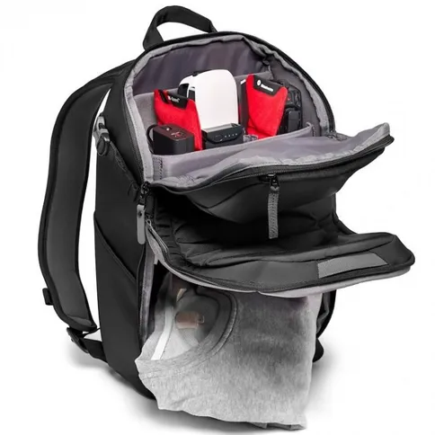 Manfrotto_Advanced_Compact_Backpack III_3.jpg