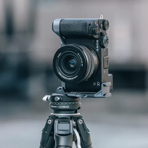 Falcam-F22&F38&F50-Quick-Release-Camera-L-Bracket-3.jpg