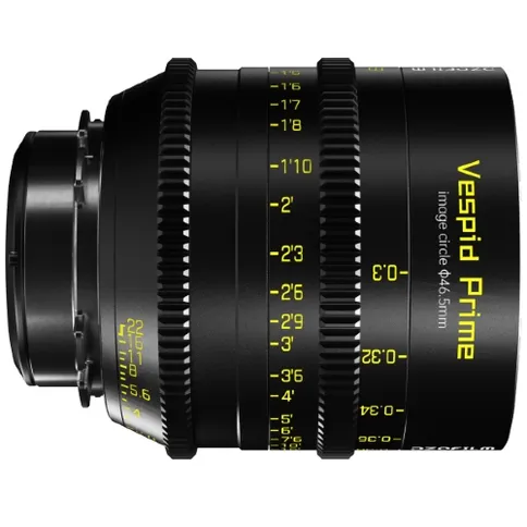 DZOFilm_Vespid40mm_PLmount_foto3.jpg