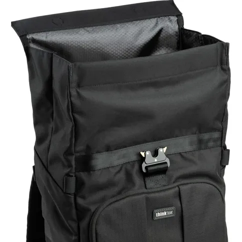 Think-Tank-FocusPoint-22L-Asphalt-Black_3.jpg