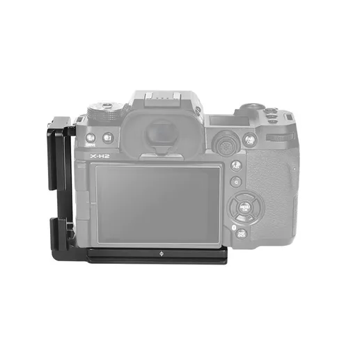 sunwayfoto-lbracket-fuji-xh2-2.jpg