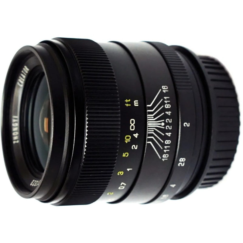 Zhongyi Mitakon 20 mm F/2.0 Canon EF