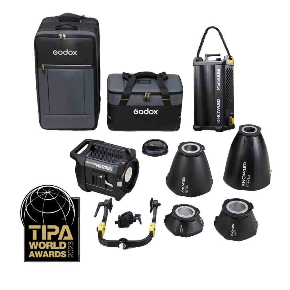 Godox MG1200Bi Bi colour Knowled Light Kit 2